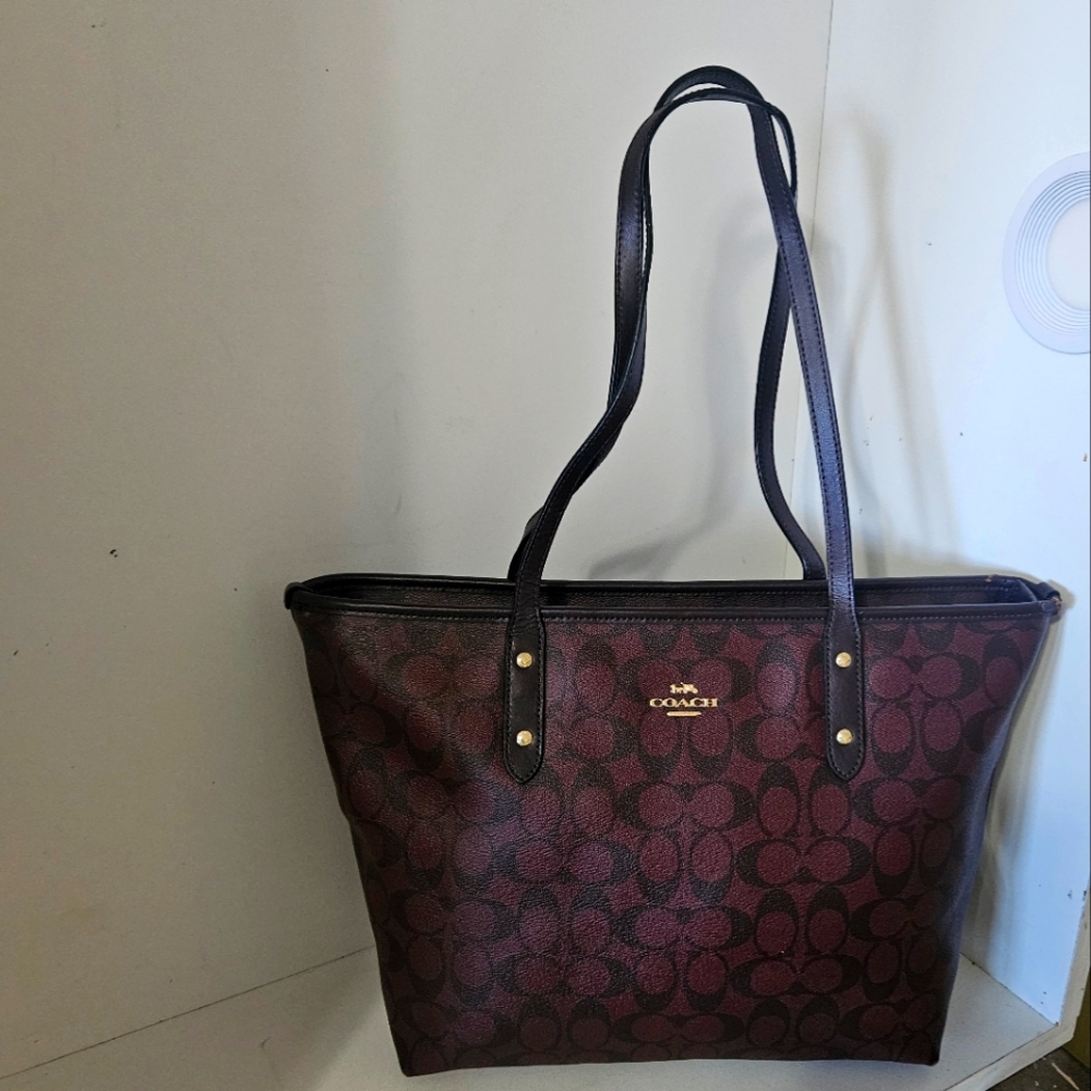Coach Signature Coated Canvas Brown /Burgundy Leather tote bag - Picture 2 of 13